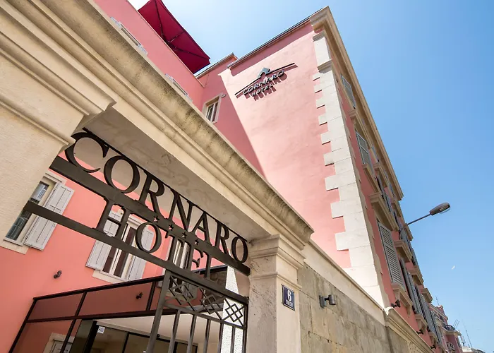 Cornaro Hotel 5*