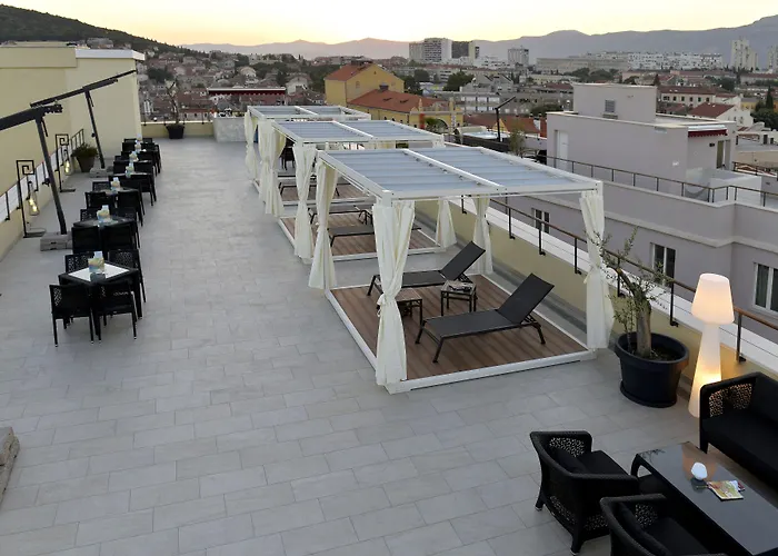 Cornaro 5* Split