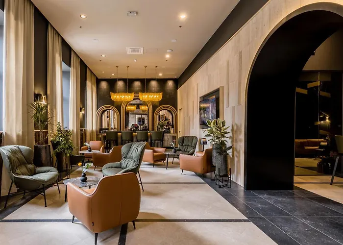 Cornaro Hotel