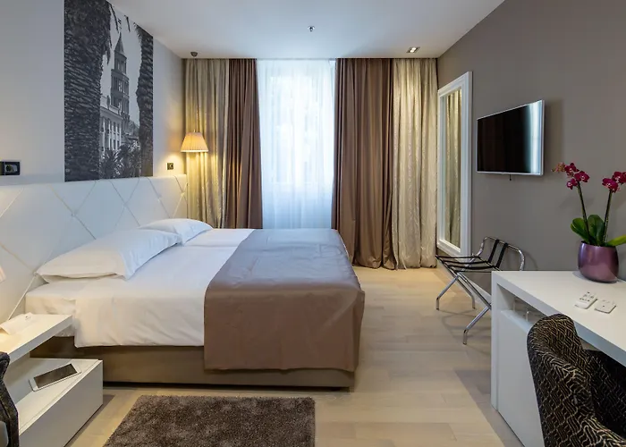 호텔 코르나로 스플리트