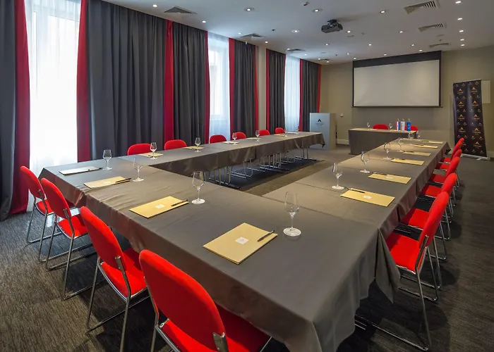 호텔 코르나로 5*