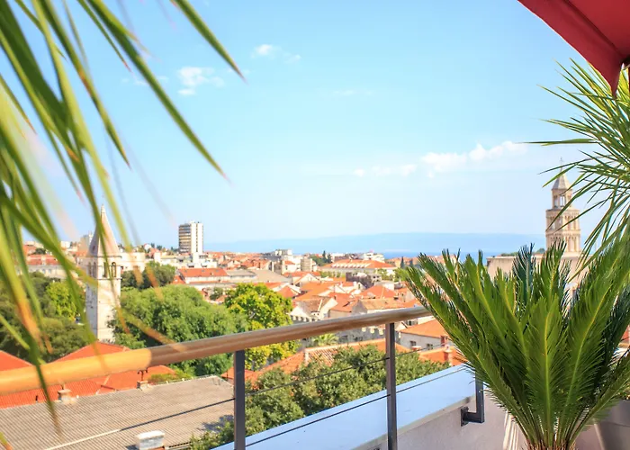 코르나로 스플리트