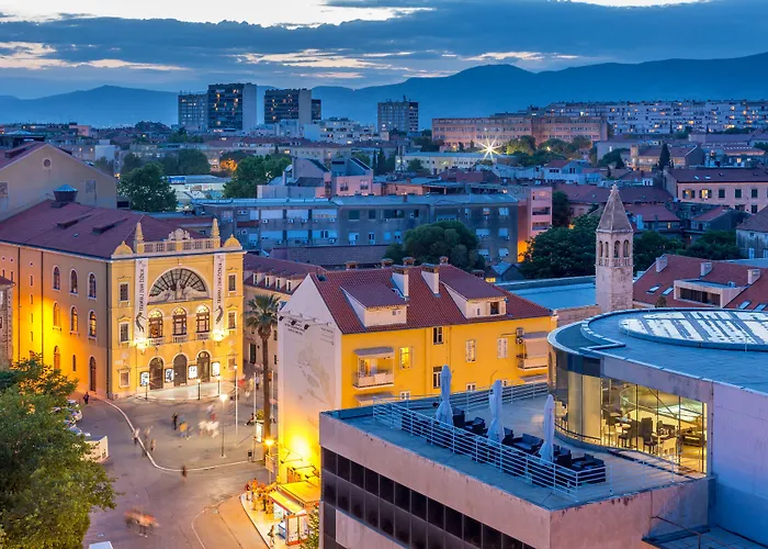 코르나로 스플리트